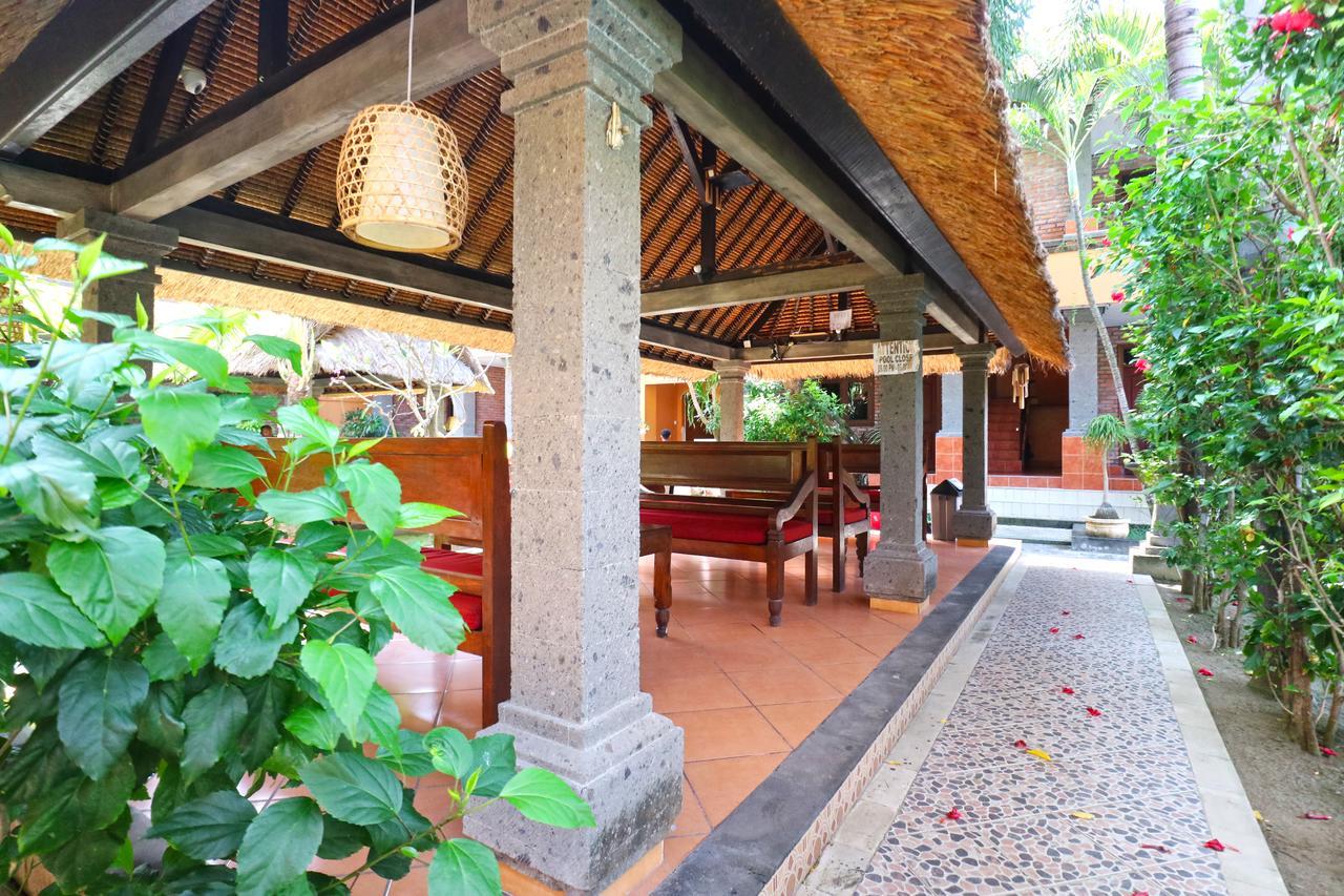 Kedin'S Inn Seminyak Exteriör bild